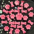 The dog and bone collection in the fragrance of marshmallow & candyfloss