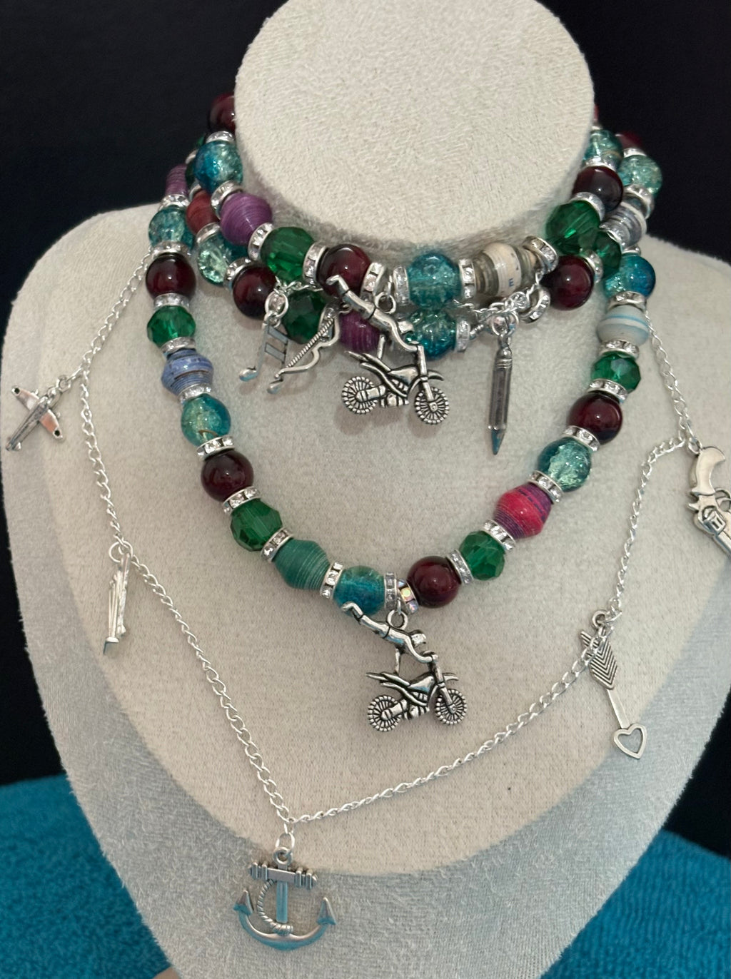 It’s all fun and games jewellery set