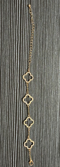 The flower bracelet