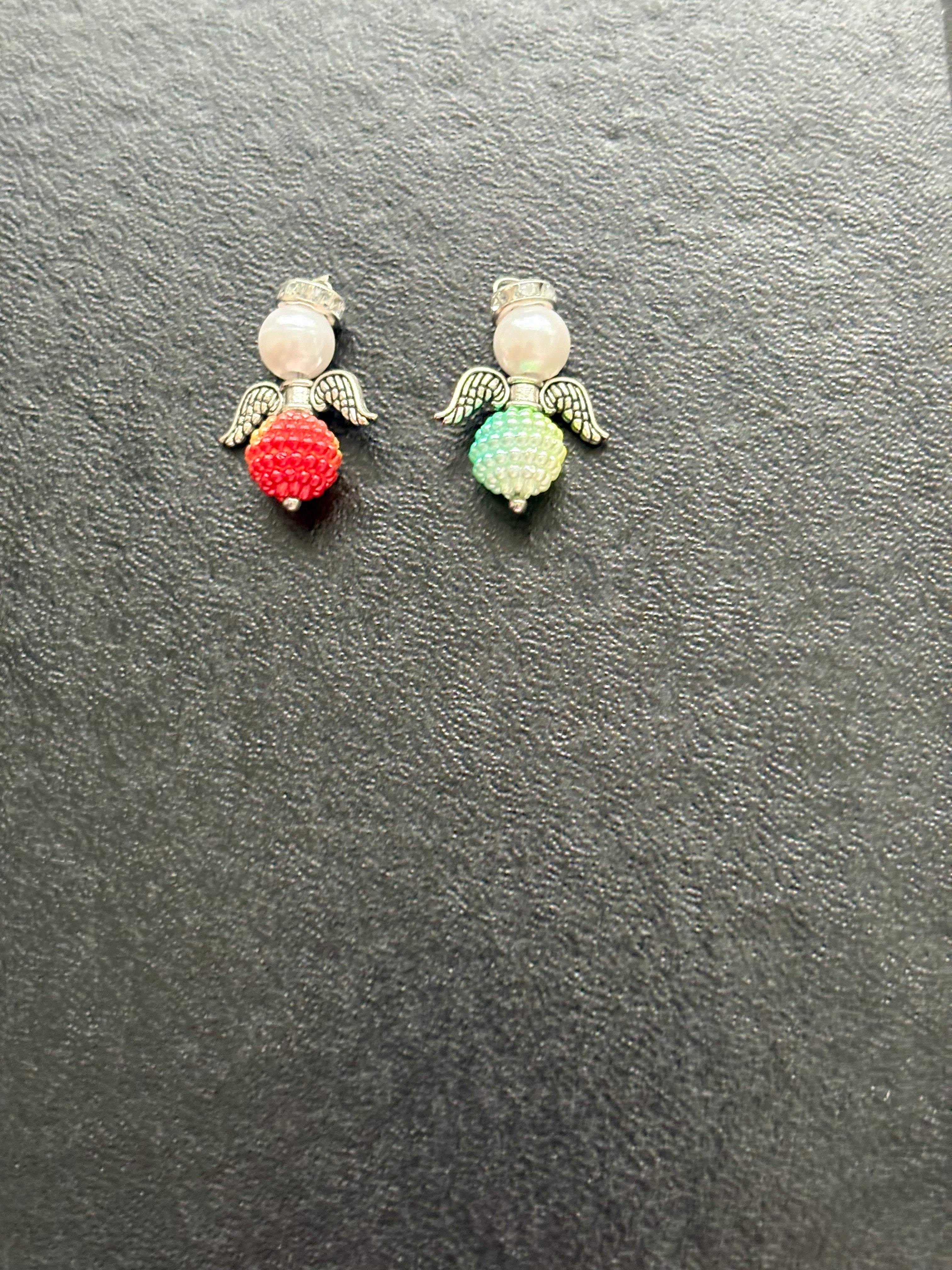 10x small guardian angles charms/pendents
