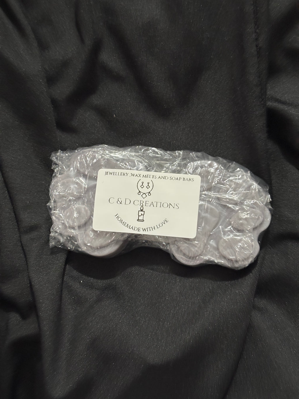 Marshmallow & candyfloss paw prints soap bar