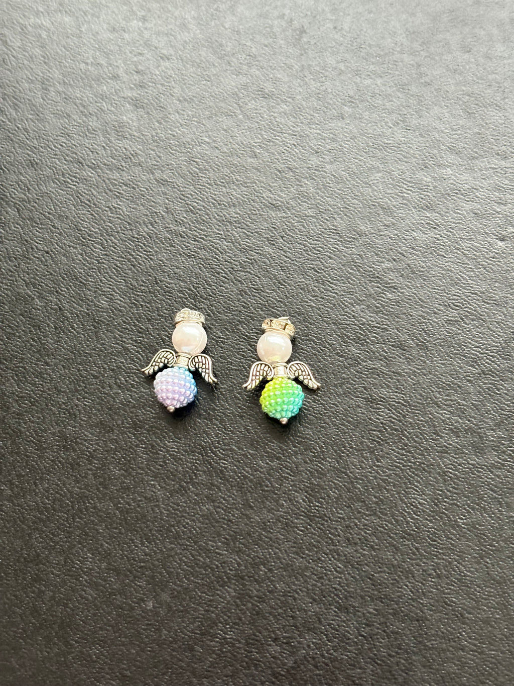 10x small guardian angles charms/pendents