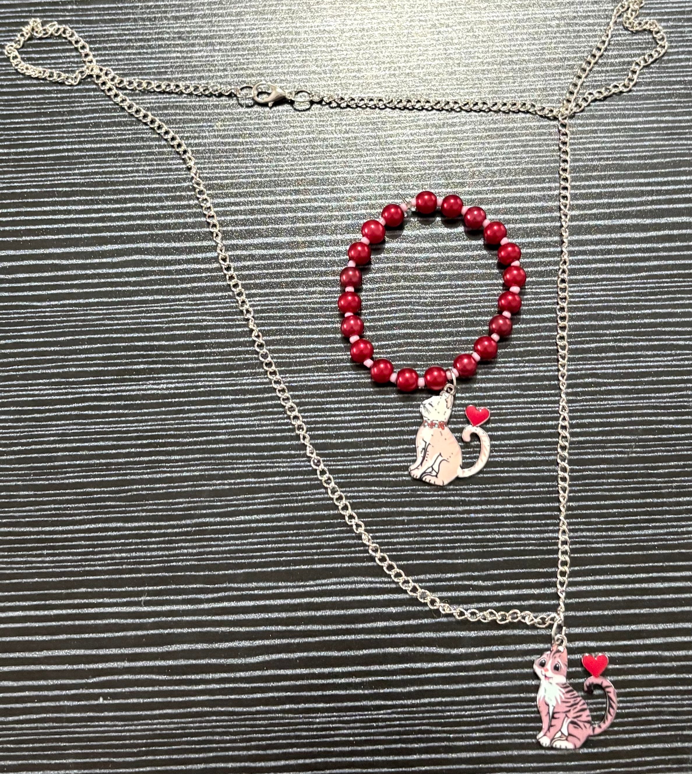 We can’t help but love cats jewellery set