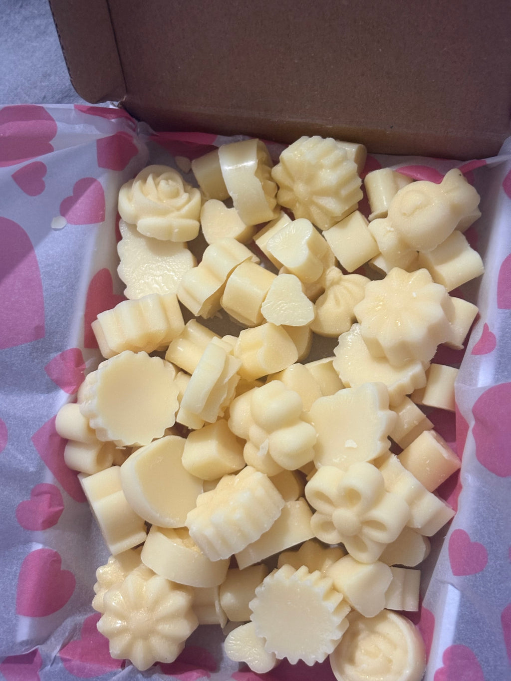 We love flowers collection wax melts box