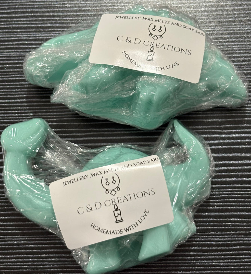 2xDinosaur soap bars in fragment of lavender