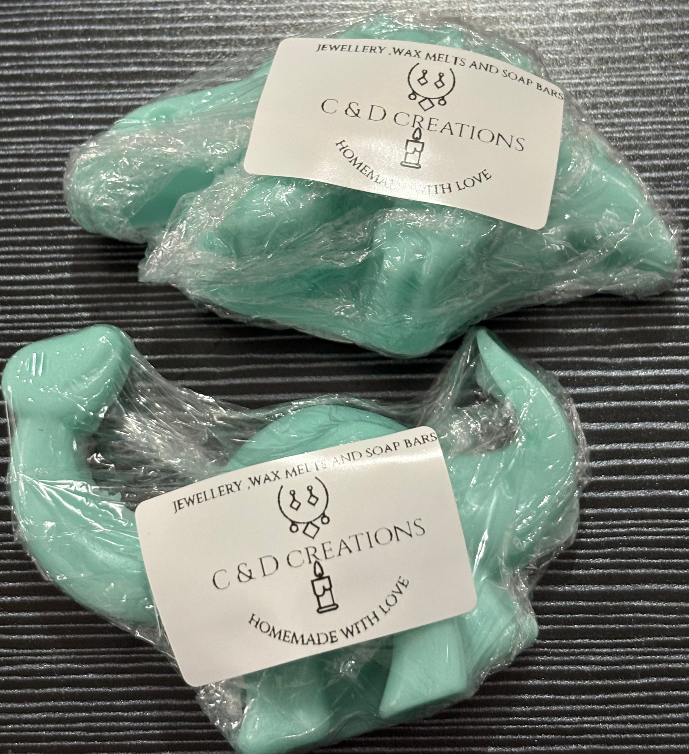2xDinosaur soap bars in fragment of lavender
